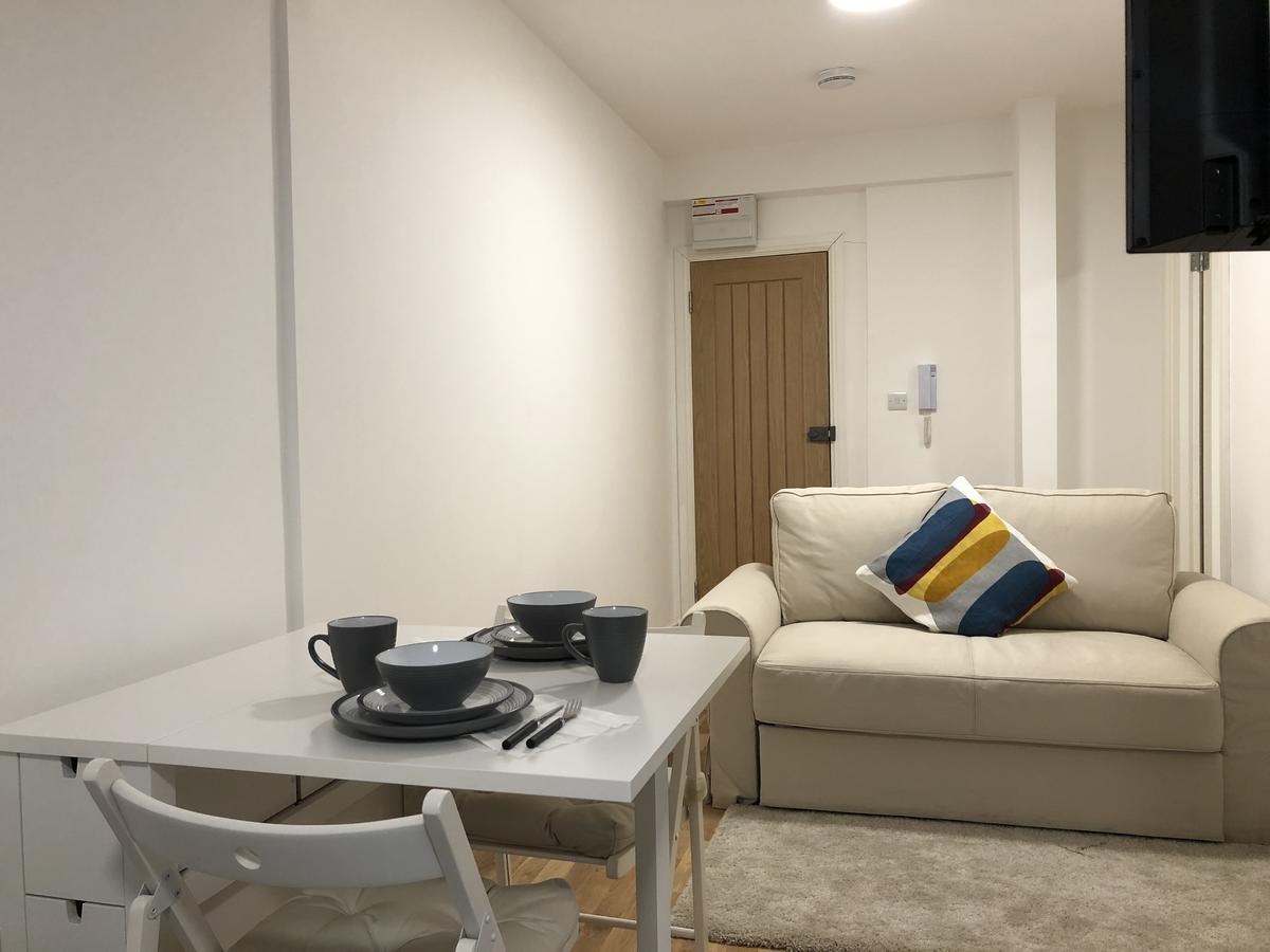 Ifield Road Apartments By Mayfair Stay London Exterior photo
